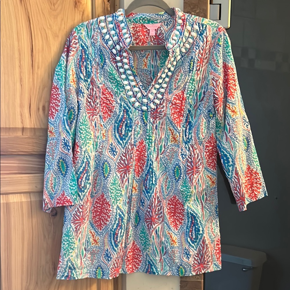 Lilly Pulitzer Pink and White Embellished Tunic with Bib Collar